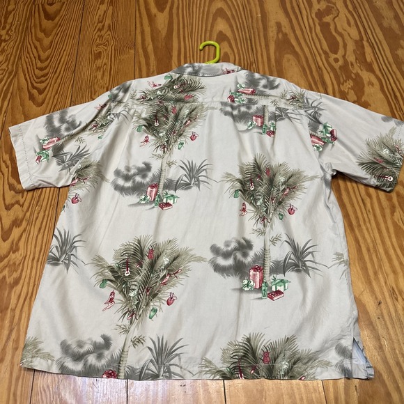 TOMMY BAHAMA Christmas Hawaiian Shirt Hula Girls Palms Guitars Decor Men's XL - Picture 13 of 16